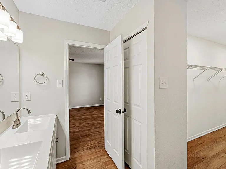 6890 W Stansbury Blvd — Photo 19