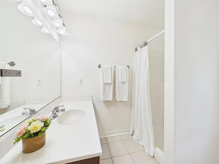 6006 Summerhouse Ct — Photo 14