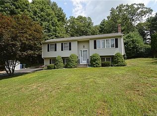 393 Cabin Rd, Colchester, CT 06415