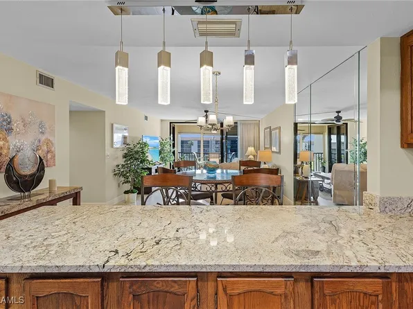 4140 Steamboat Bnd E APT 302, Fort Myers, FL 33919