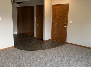 710 Hillcrest St #11, Baldwin, WI 54002