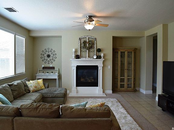 5th image of 704 Marbella Ct