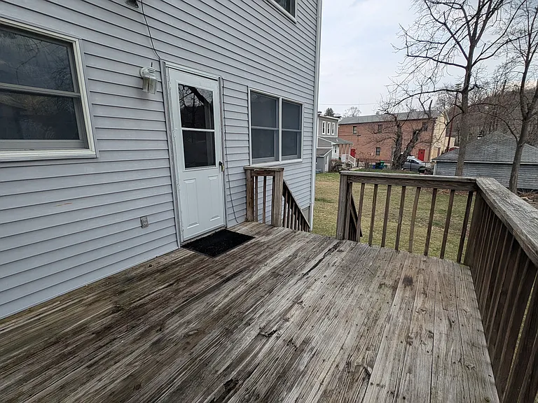 57 Waldron Ave — Photo 10