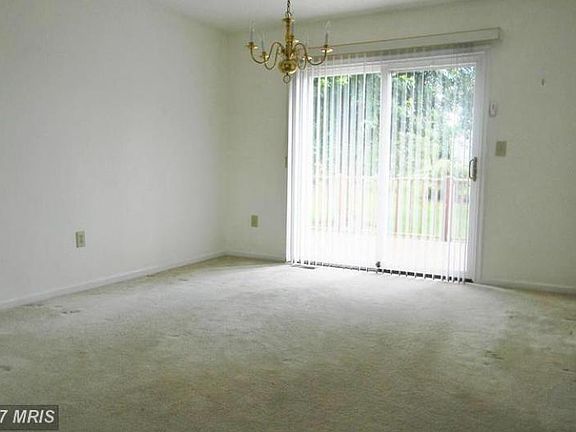 5th image of 268 Dogwood Dr