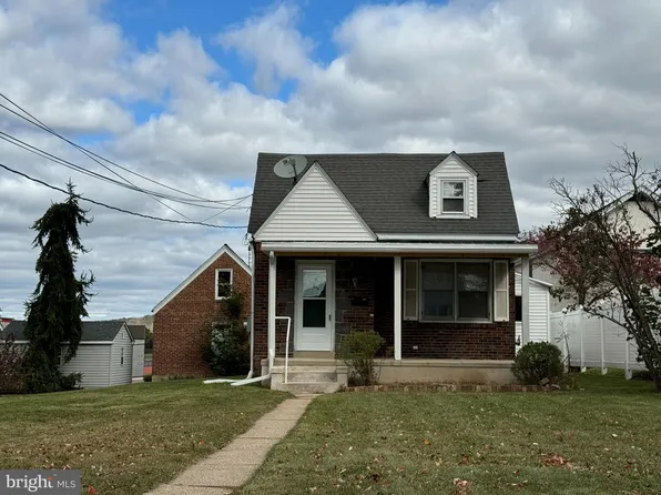 633 E 4th St, Boyertown, PA 19512