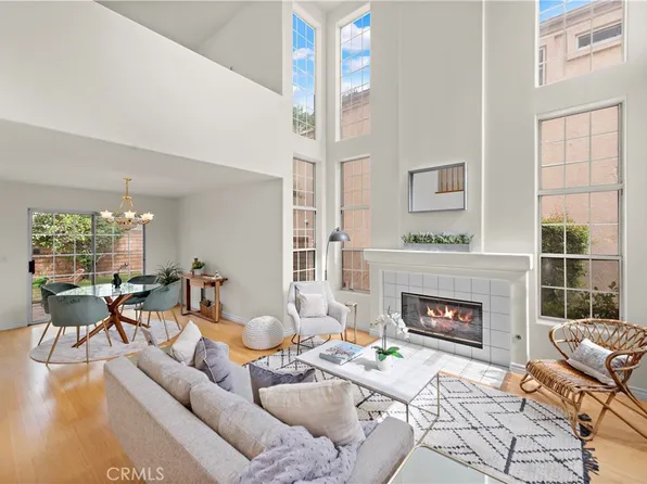 7455 Bellingham Ave, North Hollywood, CA 91605