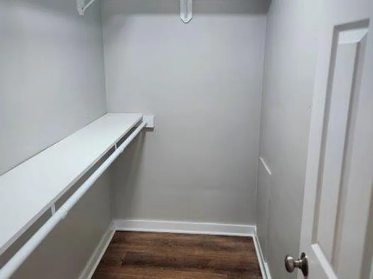 3909 Monona Dr — Photo 17