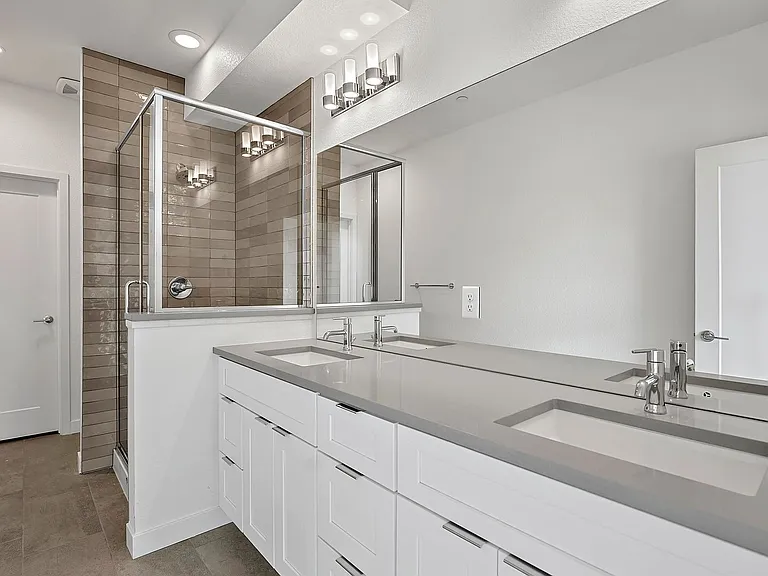 5355 W 12th Ave — Photo 60