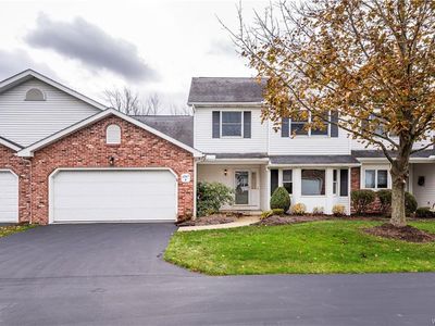 6047 Quaker Hollow Ln APT 4, Orchard Park, NY, 14127