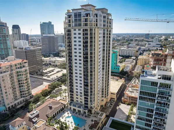300 Beach Dr NE, Saint Petersburg, FL