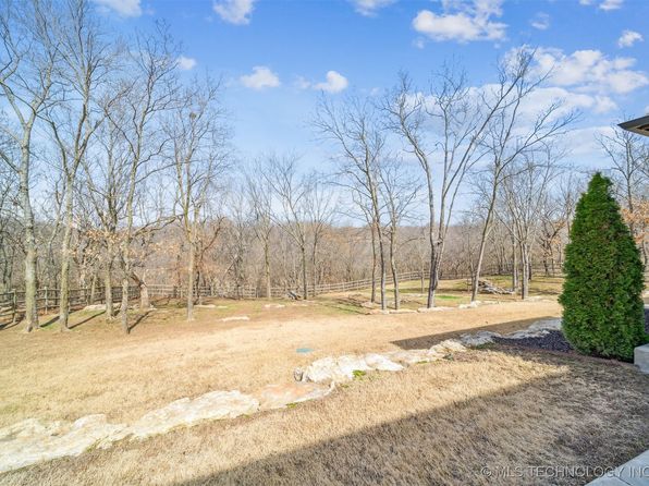 17845 E Falcon Pass, Owasso, OK 74055