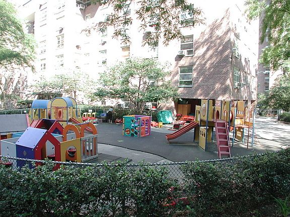 4th image of 80 La Salle St APT 3H