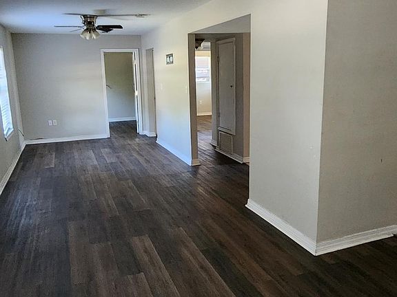 4th image of 53 Eglin St