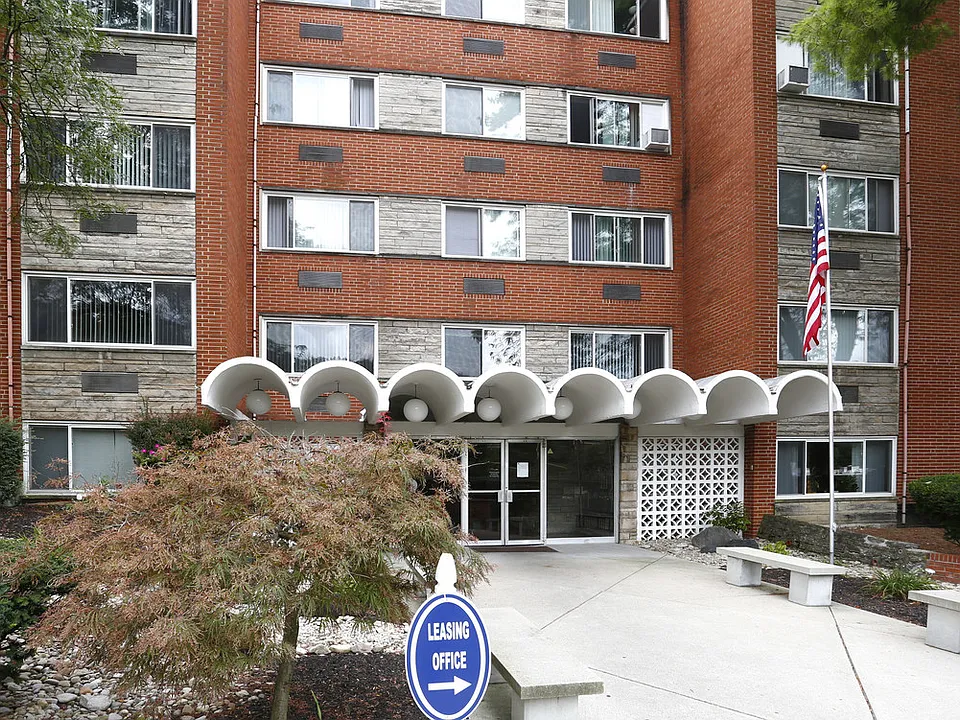 The Cliffs Apartments