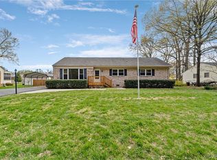 1209 Yacht Basin Dr, Colonial Heights, VA 23834