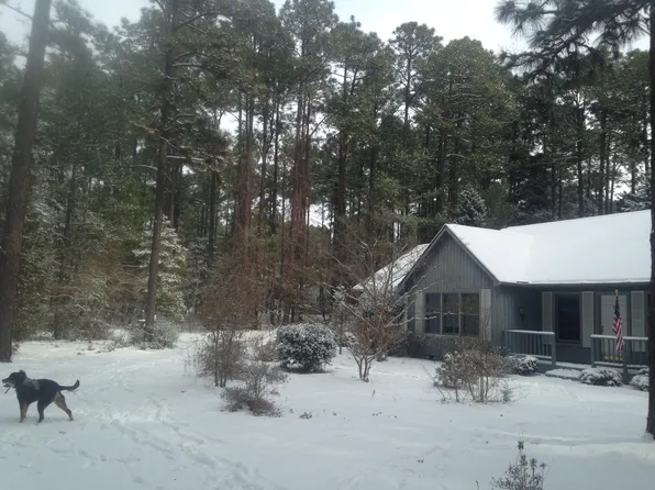 1355 Midland Rd, Southern Pines, NC 28387