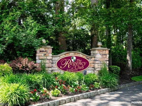 509 Kensington Ln #182, Livingston, NJ 07039