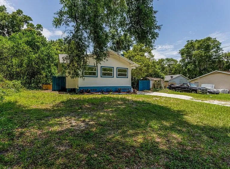 912 E Carolina Ave — Photo 15