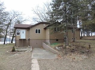 N3735 Tipperary Rd, Poynette, WI 53955