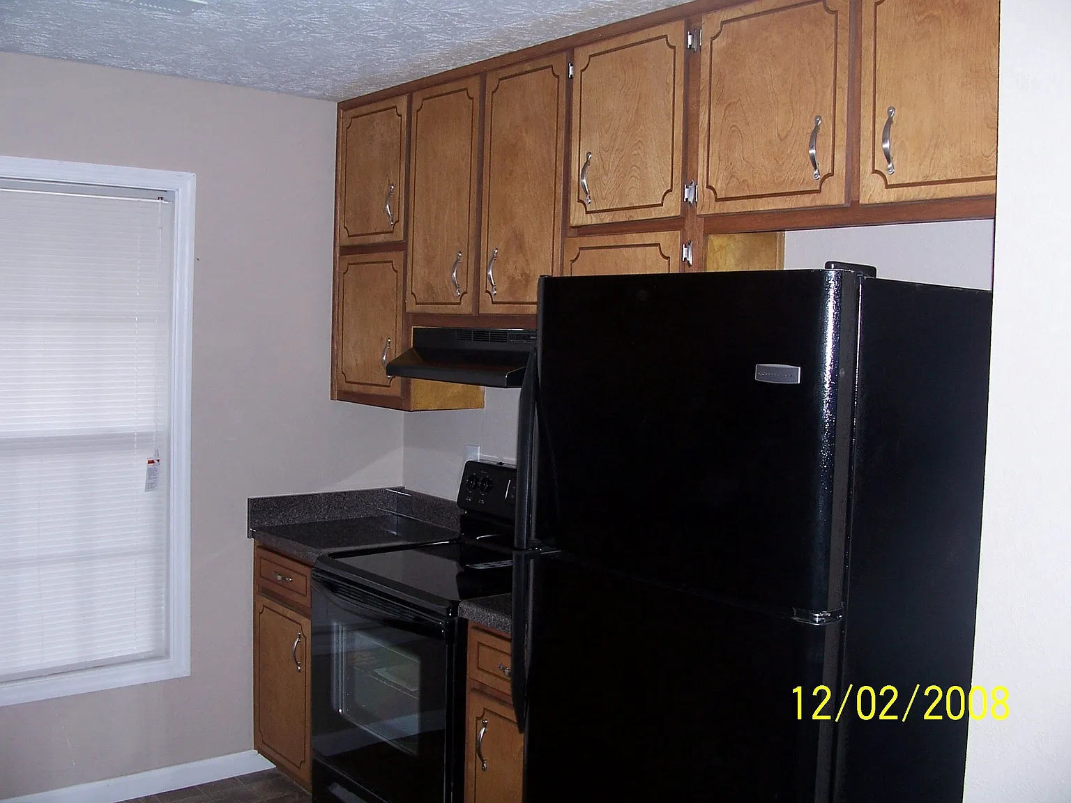 3 bed, 1222 sqft, $1,850 — Photo 4