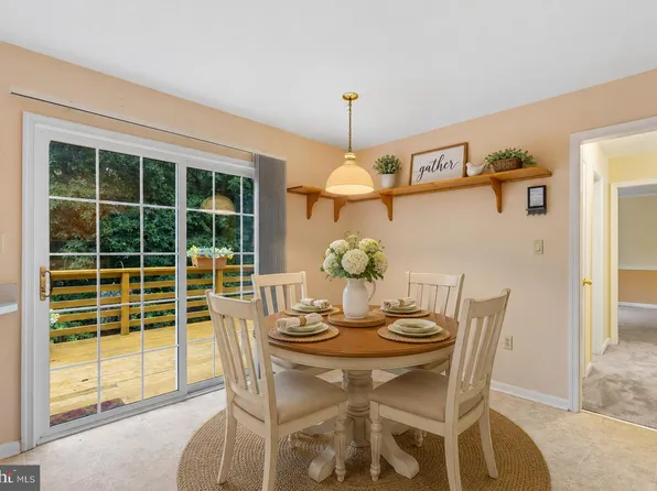 1206 Cordova Dr, Lusby, MD 20657