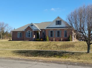 502 Sunrise Blvd, Moscow, PA 18444