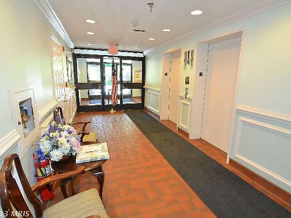 5th image of 2900 Shipmaster Way APT 205
