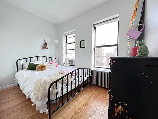 Rented by Corcoran | media 4