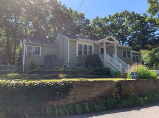 2 Indian Knoll Rd, Billerica, MA 01821