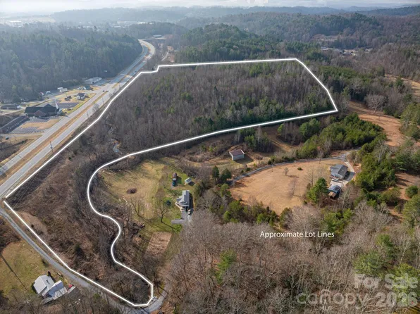 2091 Fork Creek Pl, Lenoir, NC 28645