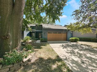 4824 Cedar Dr, West Des Moines, IA 50266