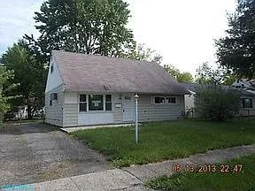 3946 Astor Ave photo 1