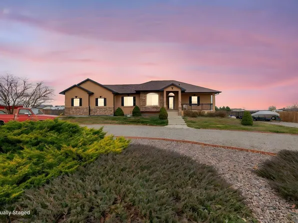 777 E Woodleaf Dr, Pueblo West, CO 81007