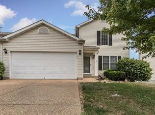 214 John Charles Dr, Wentzville, MO 63385