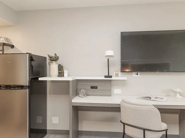 River City Studio Homes — Photo 14