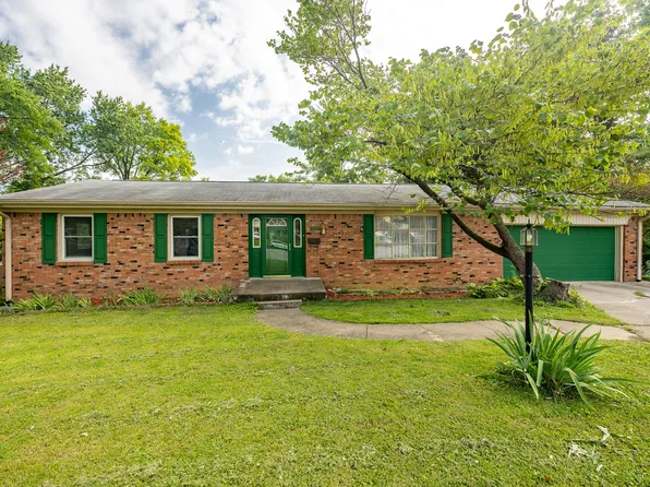 715 Terrace Ln, Greencastle, IN 46135