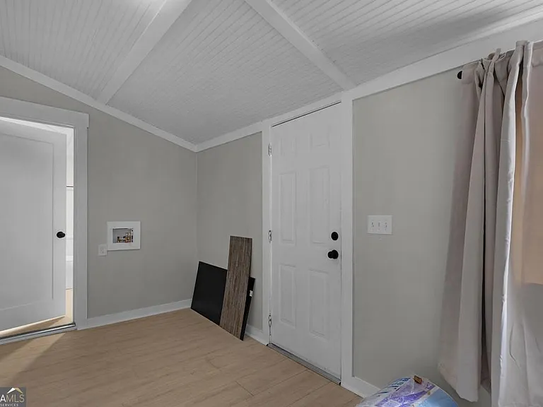 1214 Cave Spring Rd SW — Photo 13