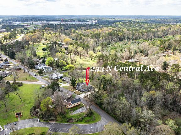 4th image of 233 N Central Ave