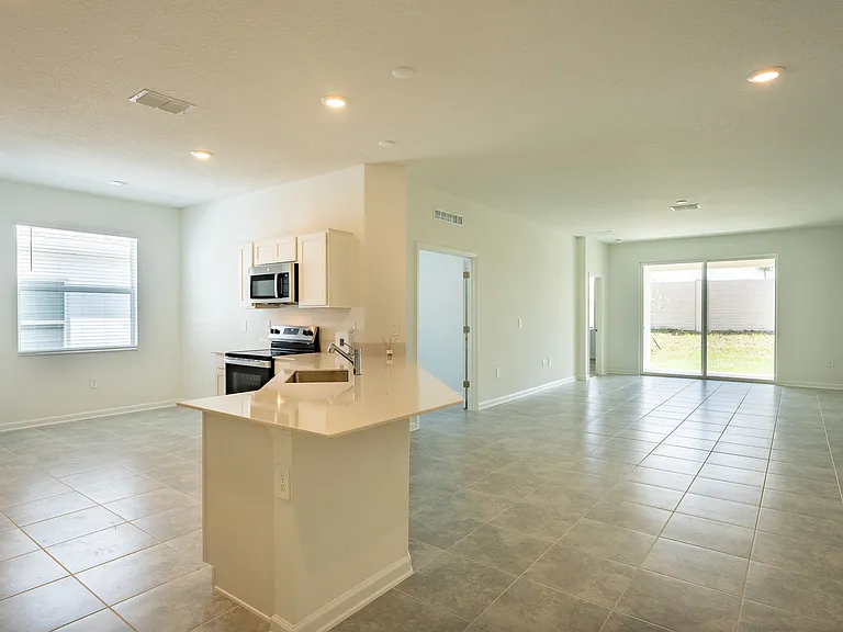 2015 Punch Bowl Ave #A — Photo 5