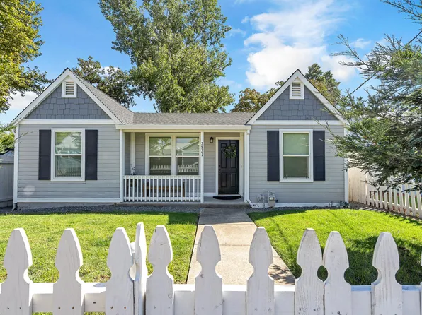 2821 Leland Ave, Redding, CA 96001