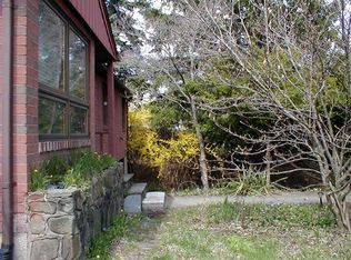 1608 Glenwood Rd, Vestal, NY 13850