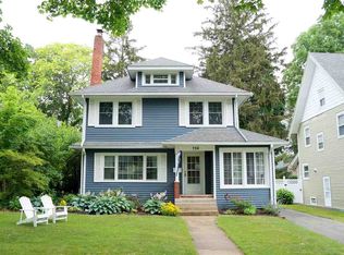 756 Oakridge Dr, Jackson, MI 49203