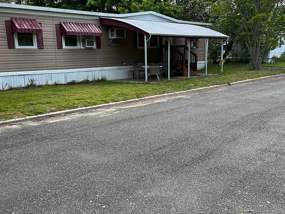 2nd image of 169 Stimpson Lane West Cpe #34