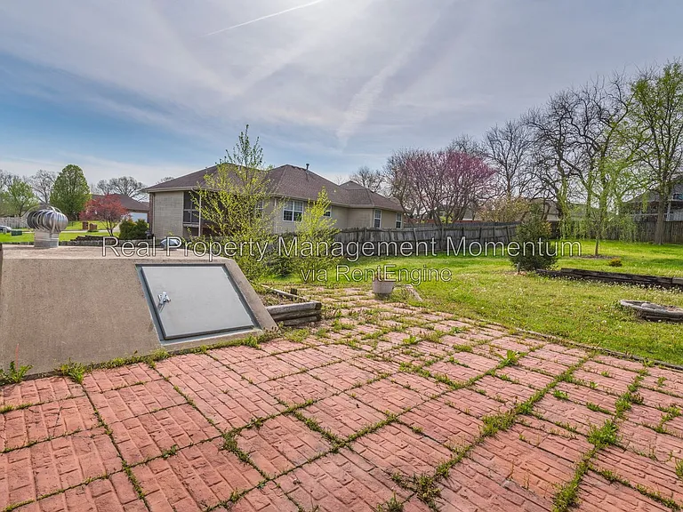 732 E Gallup Hill Rd — Photo 14