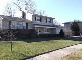 63 Dolores Dr, Edison, NJ 08817