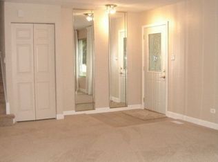 5149 Bellaire Rd, Oak Forest, IL 60452