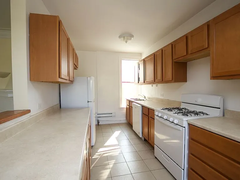 918 Green Bay Rd #L2 — Photo 3