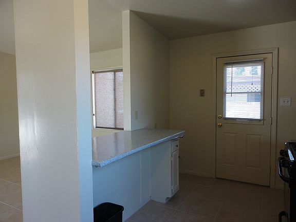 5th image of 851 N Eldon Ave