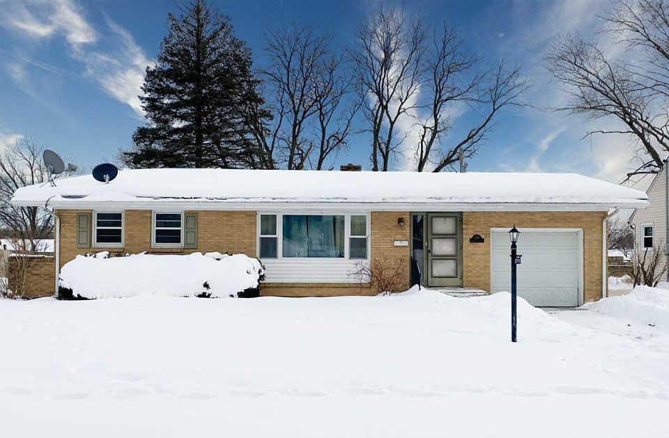 1st image of 2715 Somerset Ln