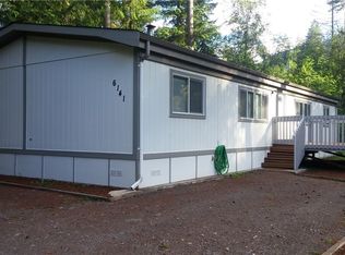 6141 Azure Way, Maple Falls, WA 98266